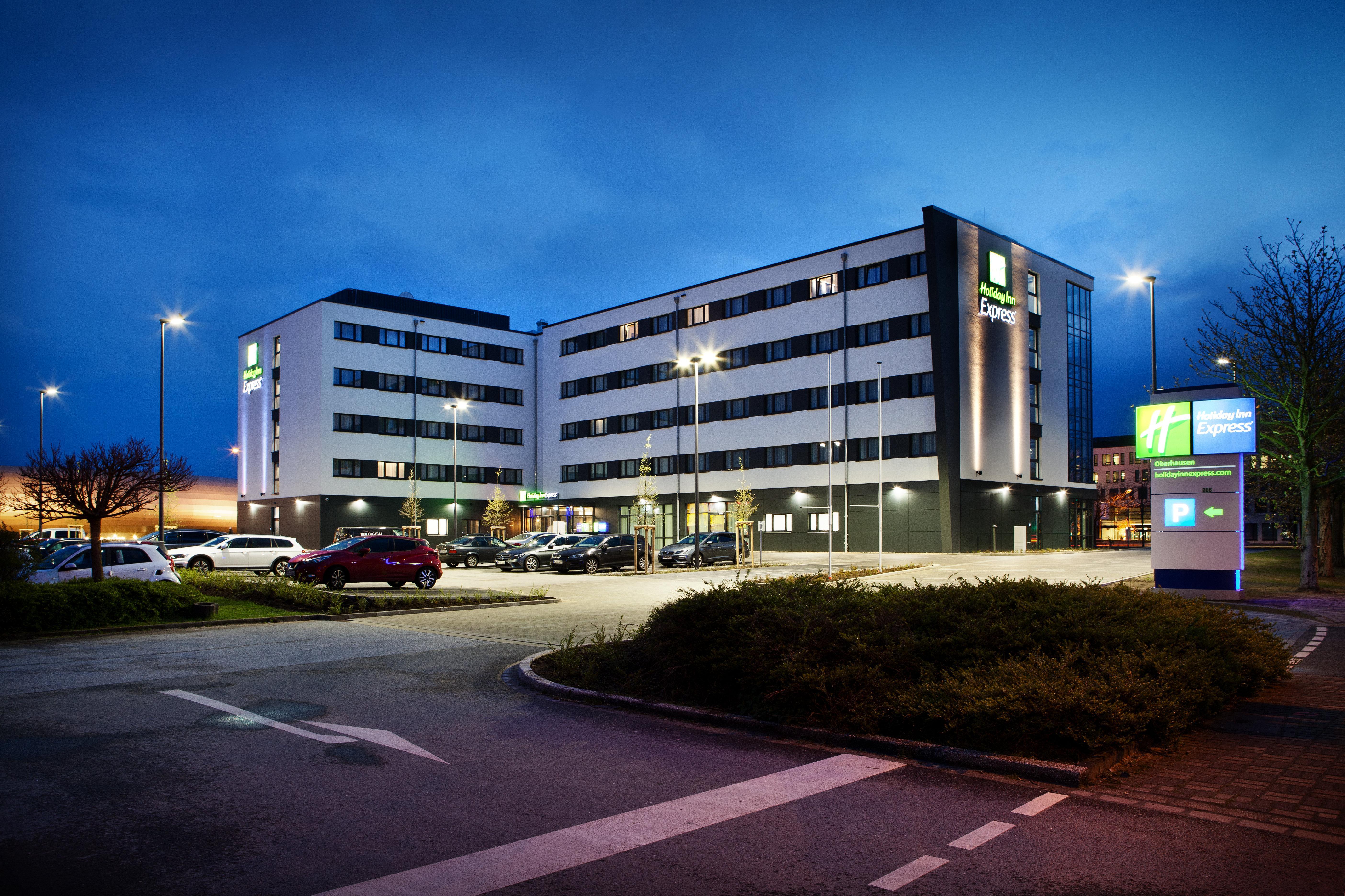 Holiday Inn Express Oberhausen, An Ihg Hotel Oberhausen  Exterior photo