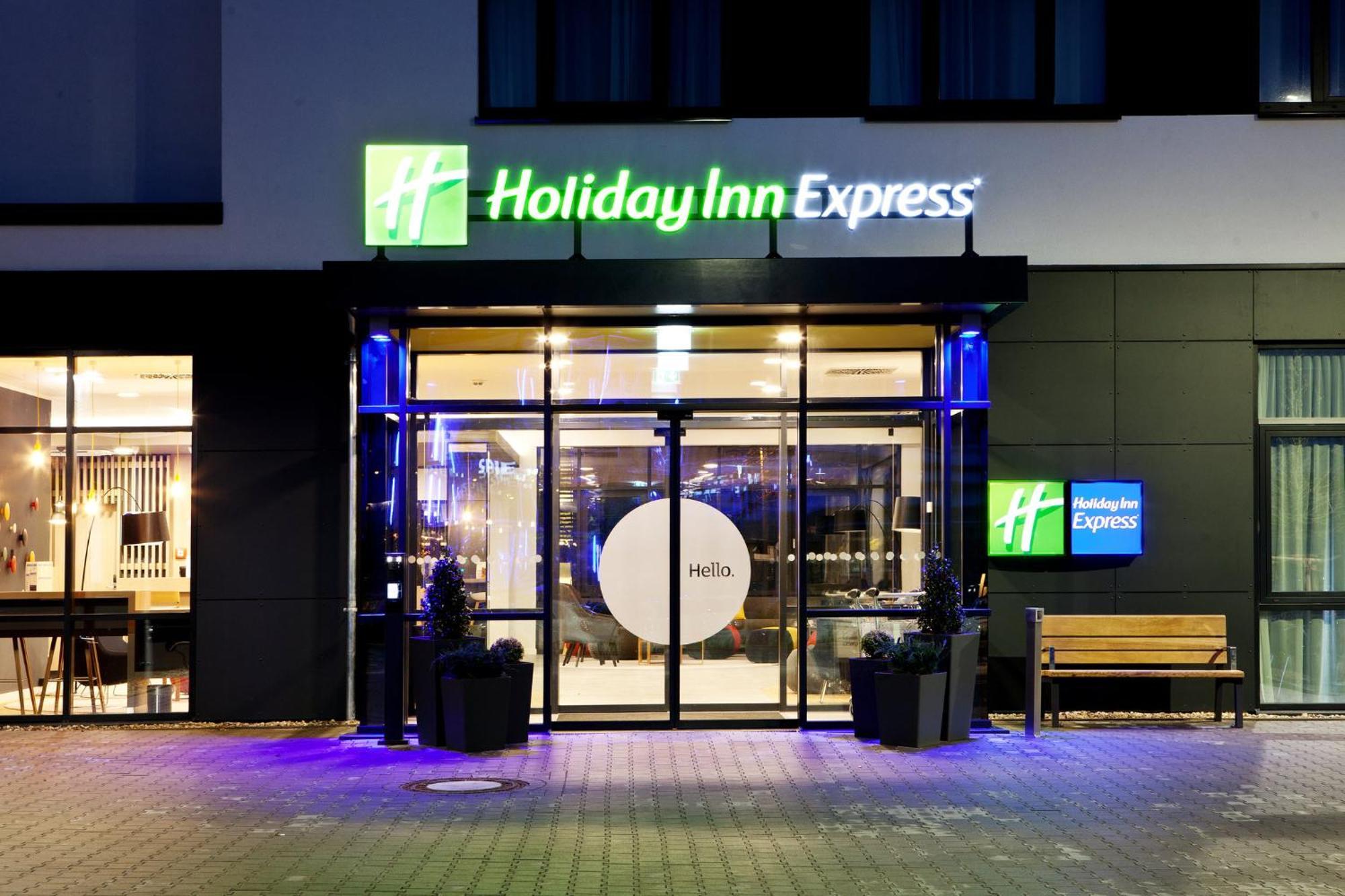 Holiday Inn Express Oberhausen, An Ihg Hotel Oberhausen  Exterior photo